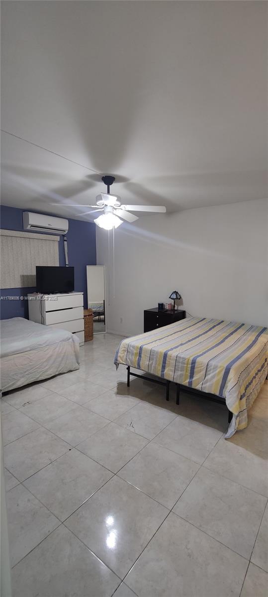 Listing Photo 14