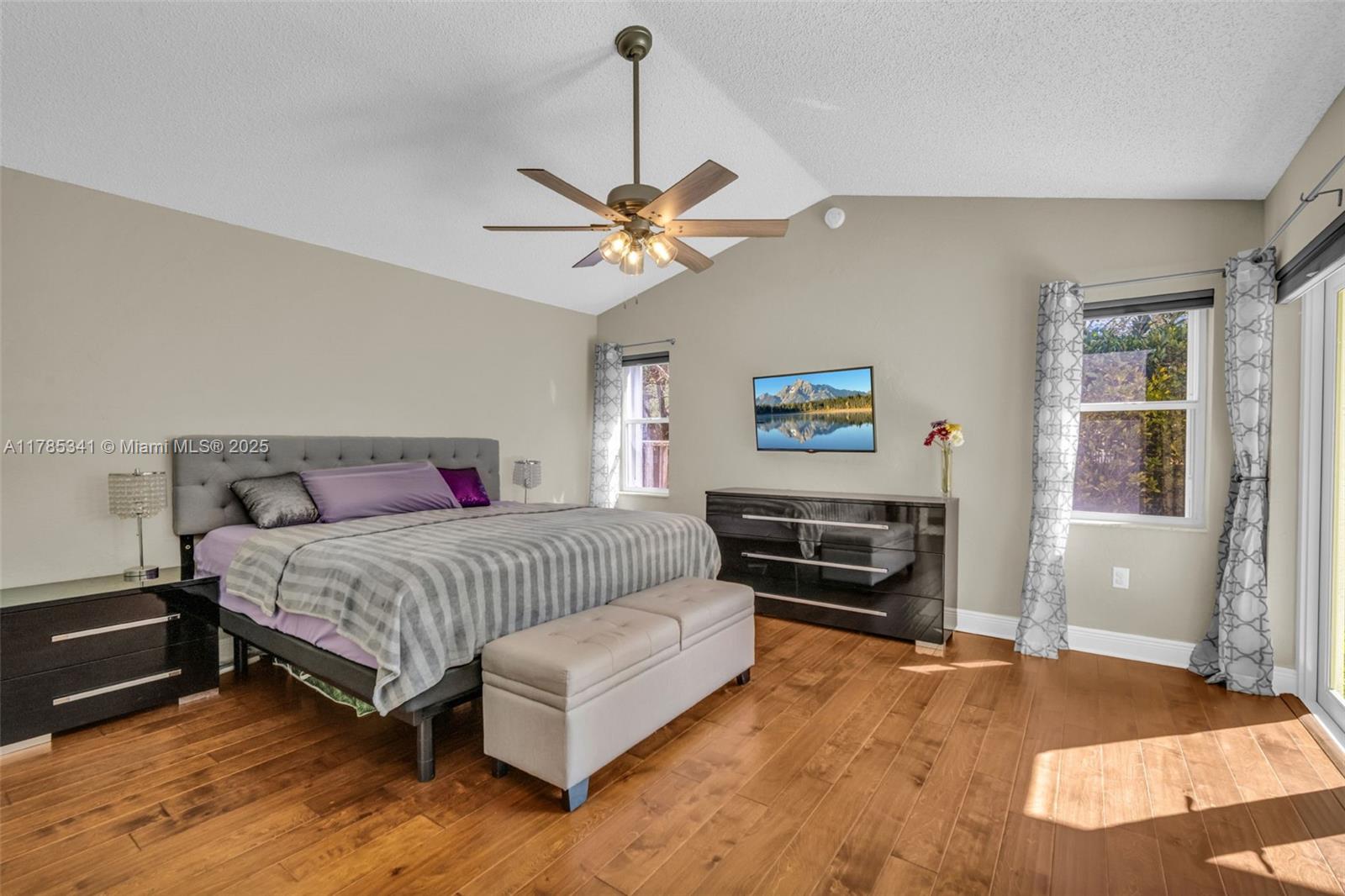 10156 NW 3rd Court, Plantation, Florida image 17