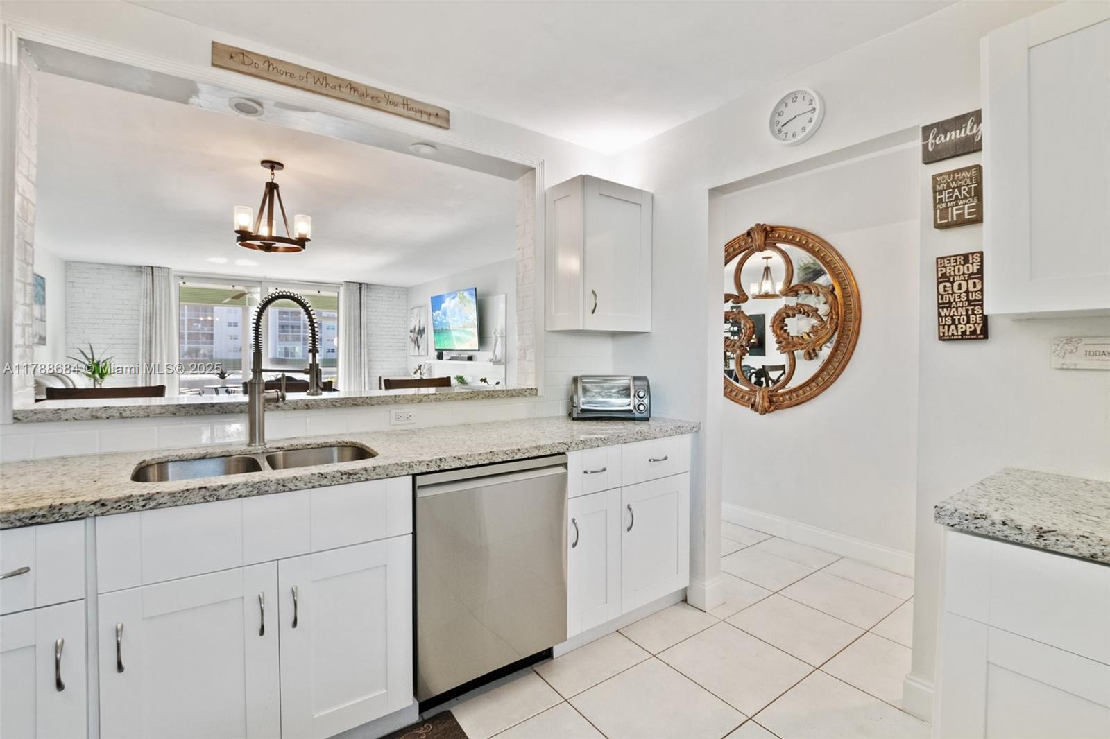 1024 SE 4th Ave #102, Dania Beach, Florida image 3