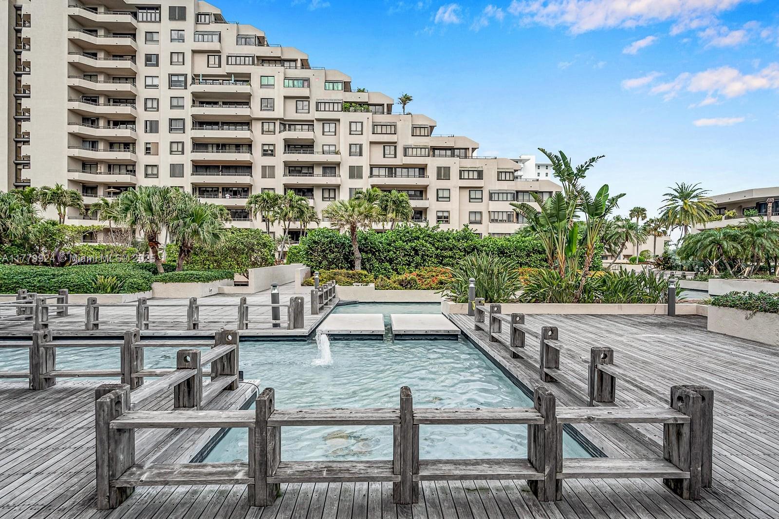 251 Crandon Blvd #1022, Key Biscayne FL 33149