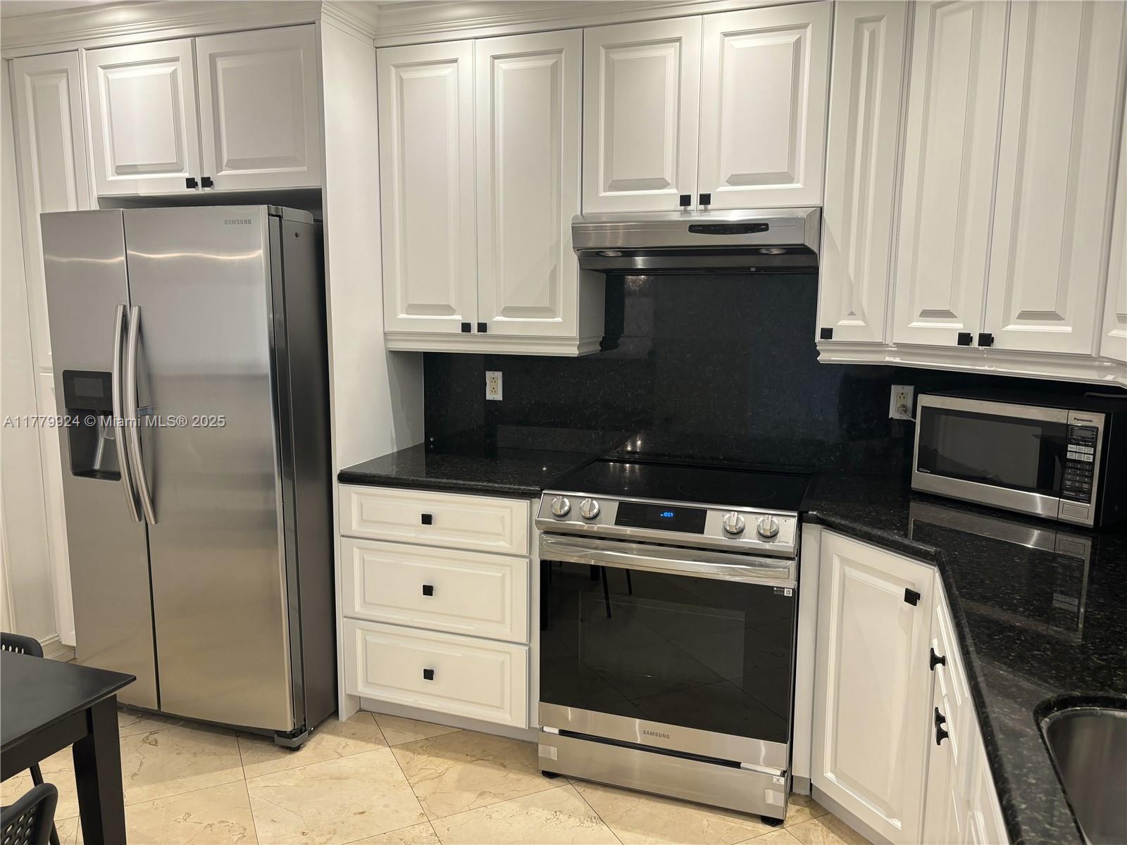 251 Crandon Blvd #1022, Key Biscayne FL 33149