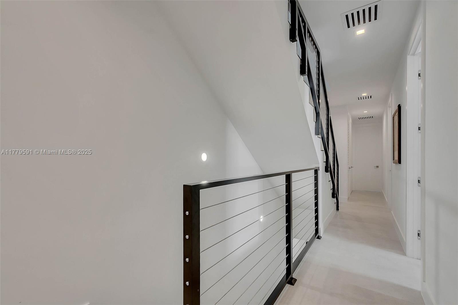 Listing Photo 16