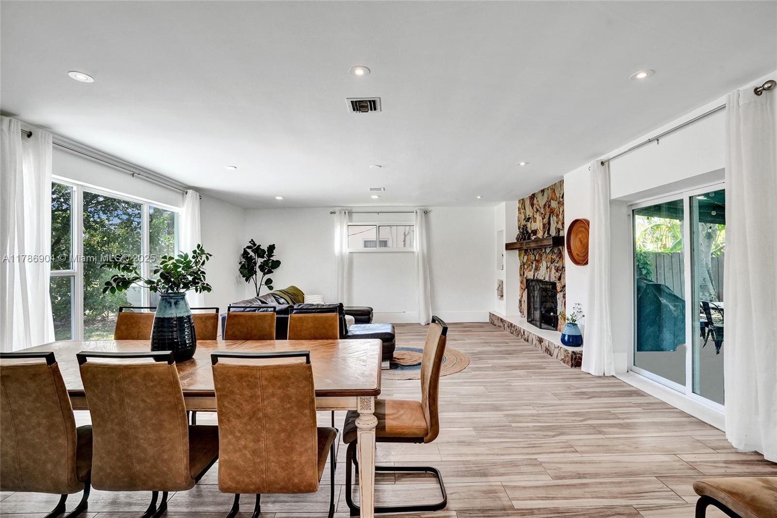 3411 SW 36th St, West Park, Florida image 28