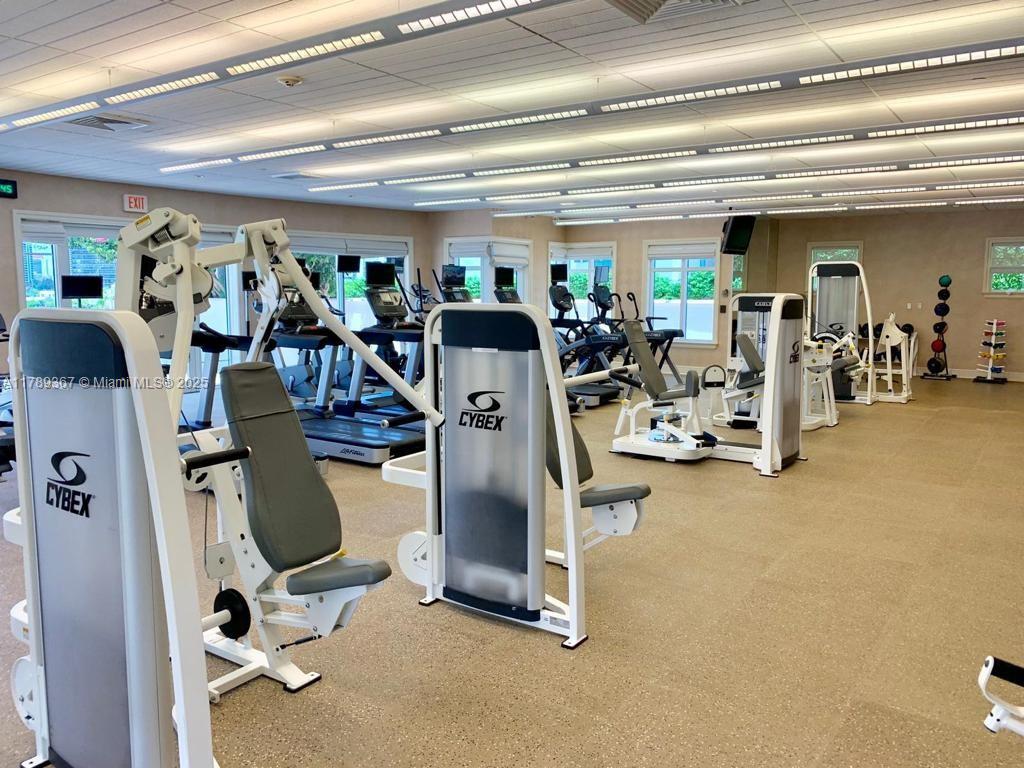 20000 E Country Club Dr #405, Aventura, Florida image 12