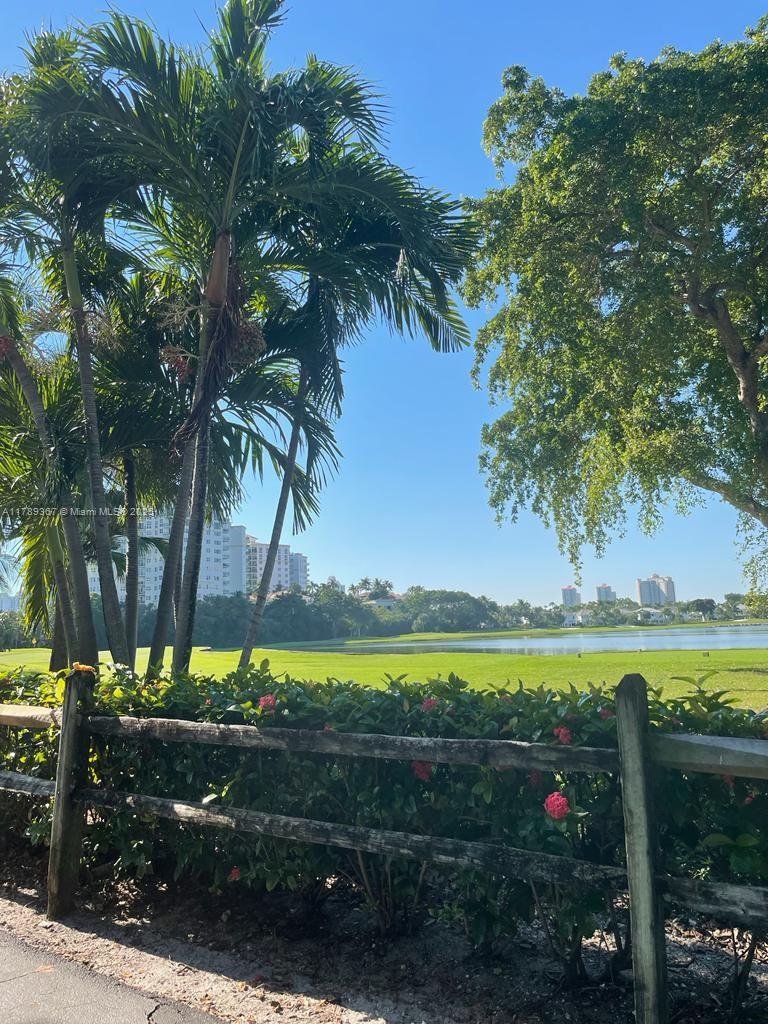 20000 E Country Club Dr #405, Aventura, Florida image 16