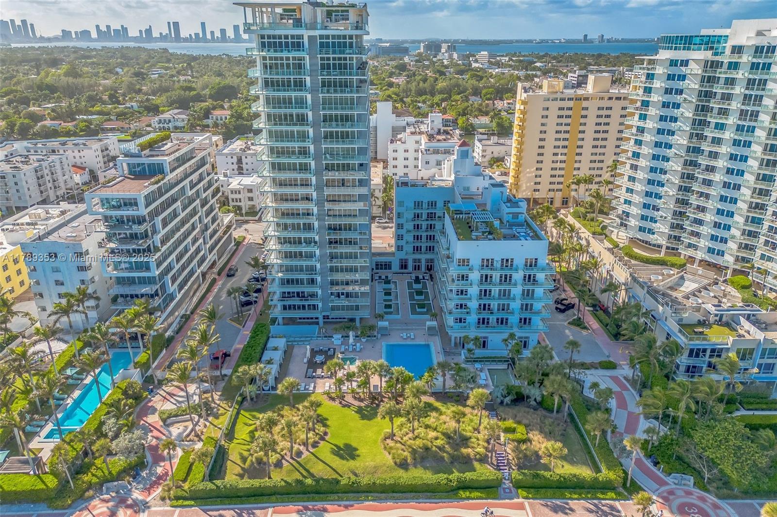 3737 Collins Ave #S-403, Miami Beach FL 33140