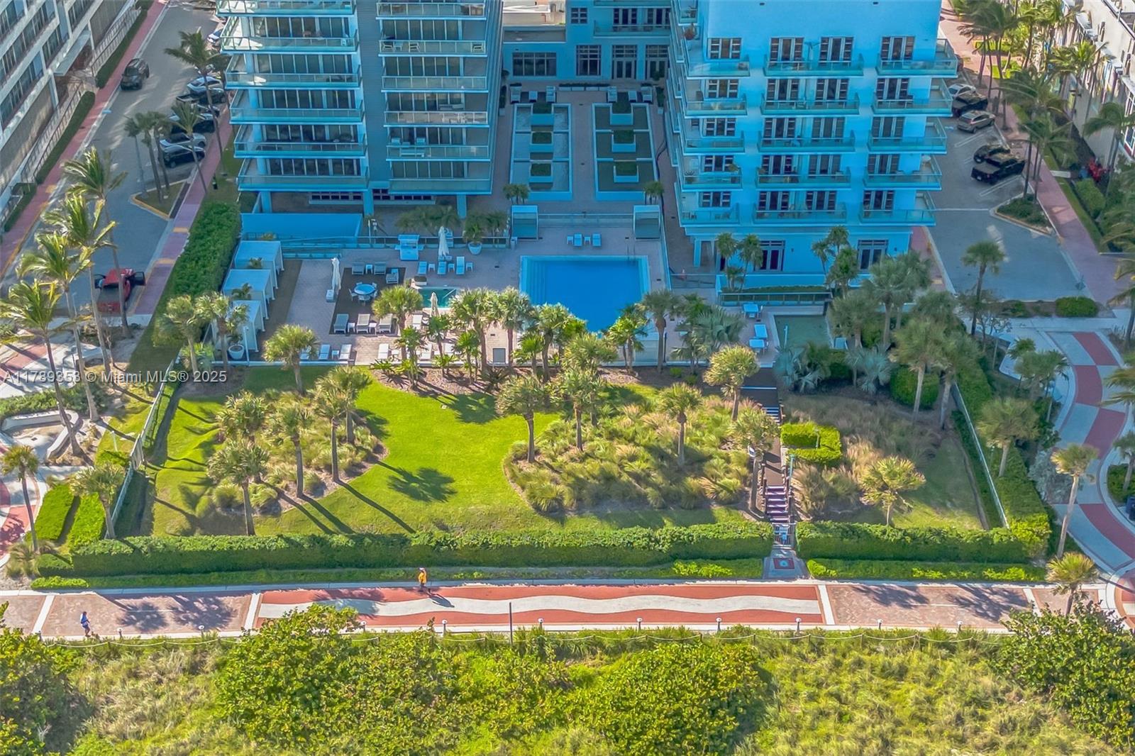 3737 Collins Ave #S-403, Miami Beach FL 33140
