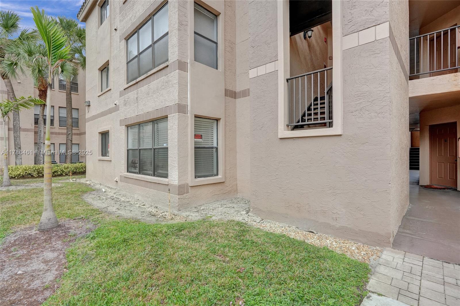 2866 S University Dr #5107, Davie, Florida image 3