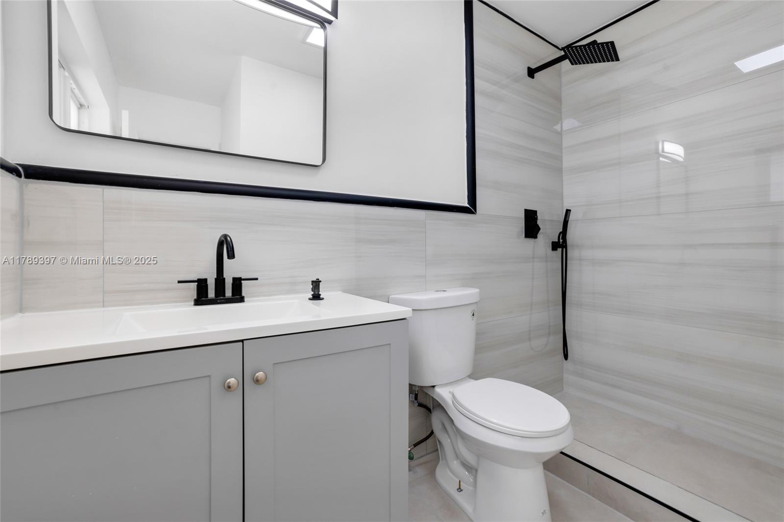 2020 NW 33rd Ct, Oakland Park, Florida image 18
