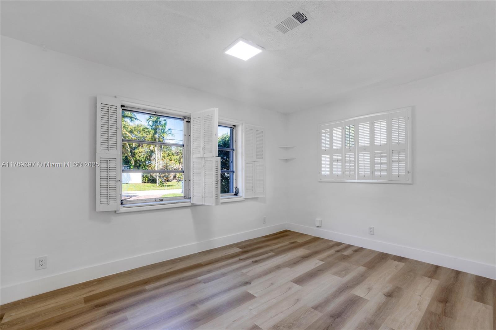 2020 NW 33rd Ct, Oakland Park, Florida image 25