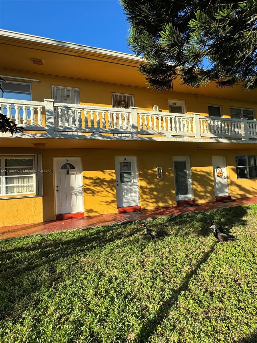 115 NE 202nd Ter #M24 For Sale A11789415, FL