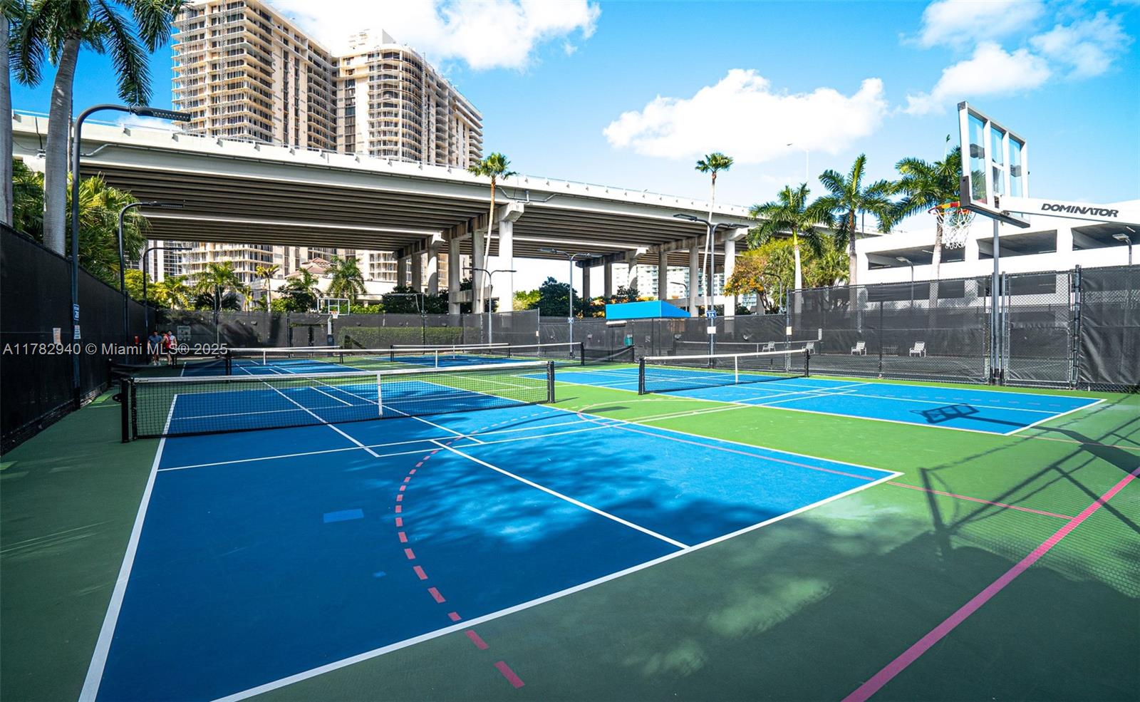 Residential, Aventura, Florida image 50