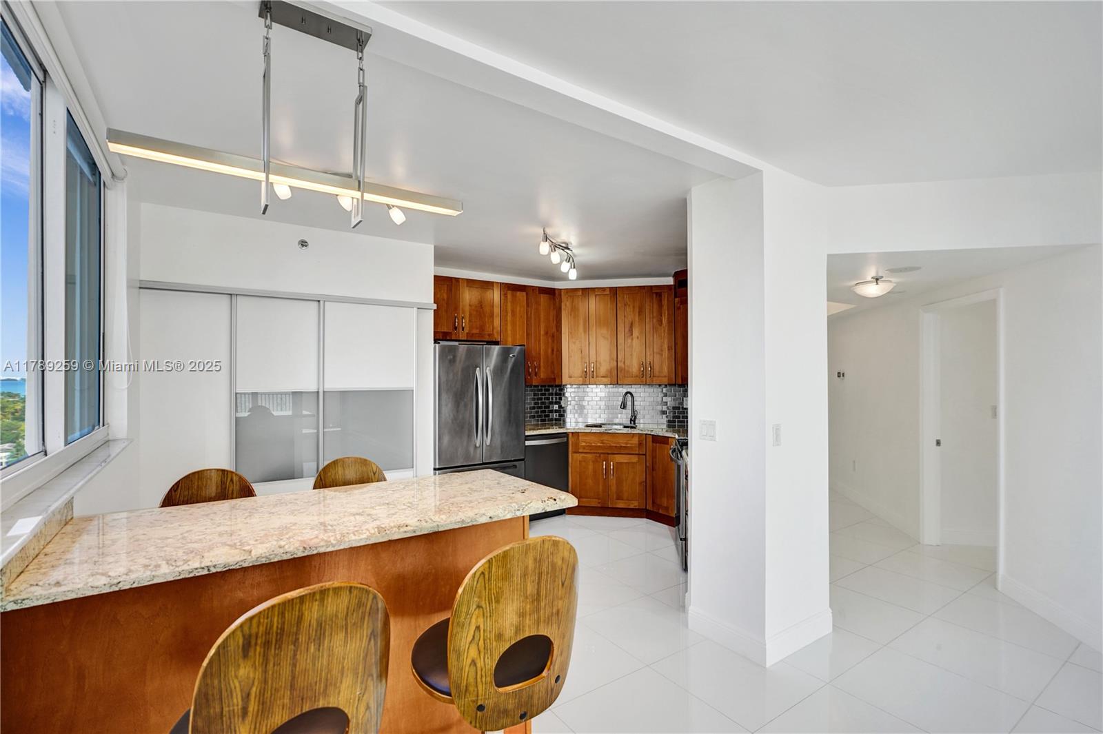 Listing Photo 15