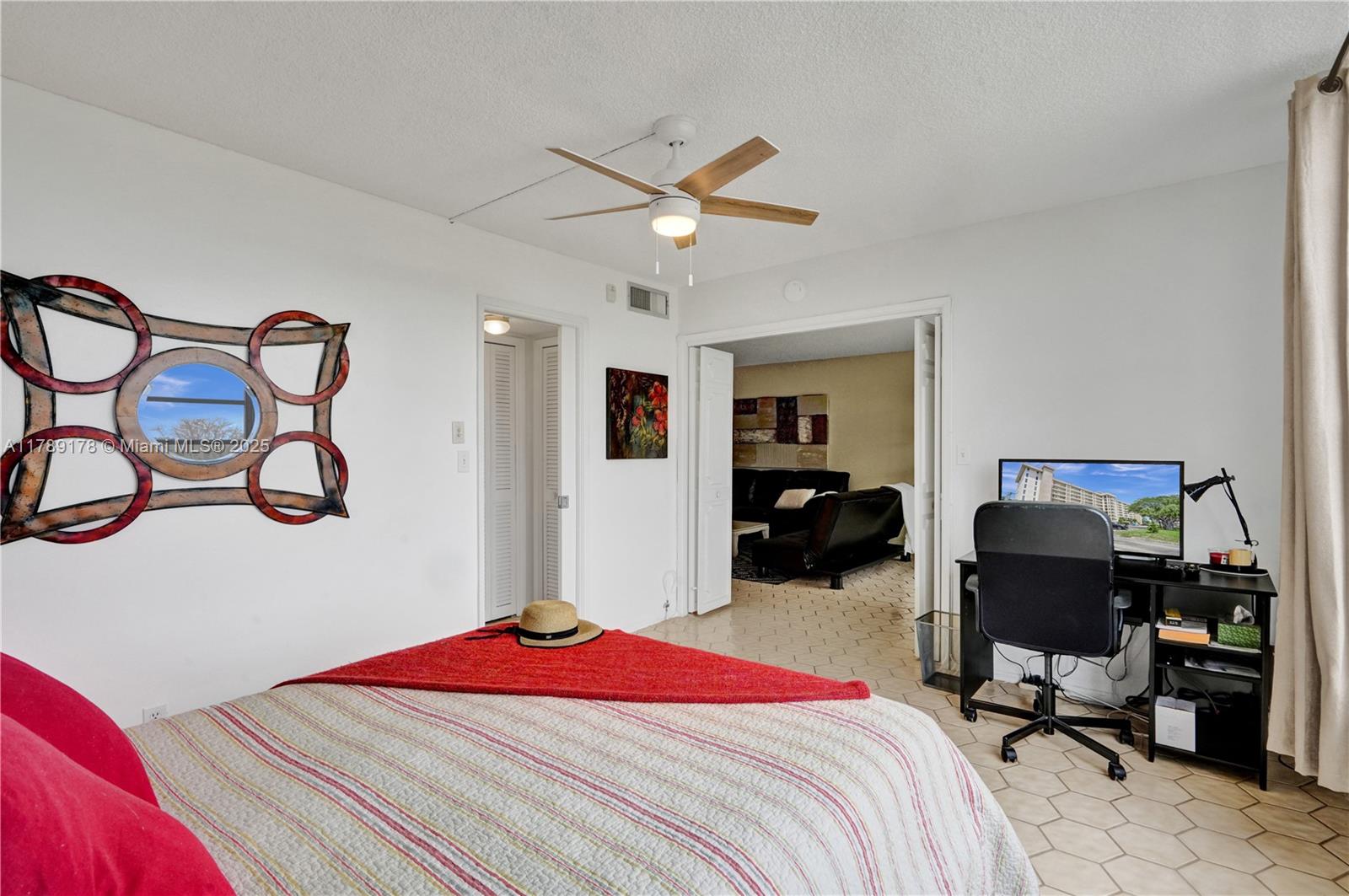 2671 S Course Dr #409, Pompano Beach, Florida image 28