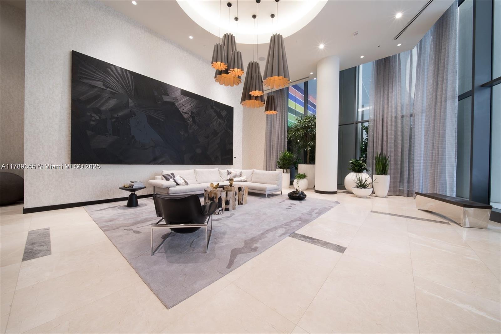 55 SW 9th #2509, Miami FL 33130