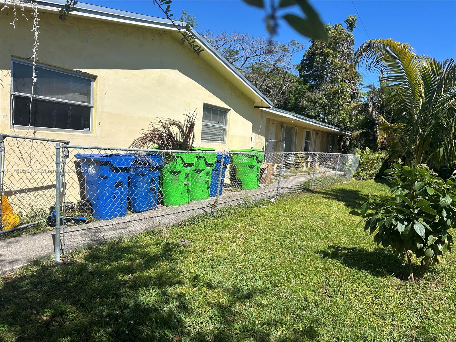 1880 NW 59th Way, Sunrise, Florida image 2