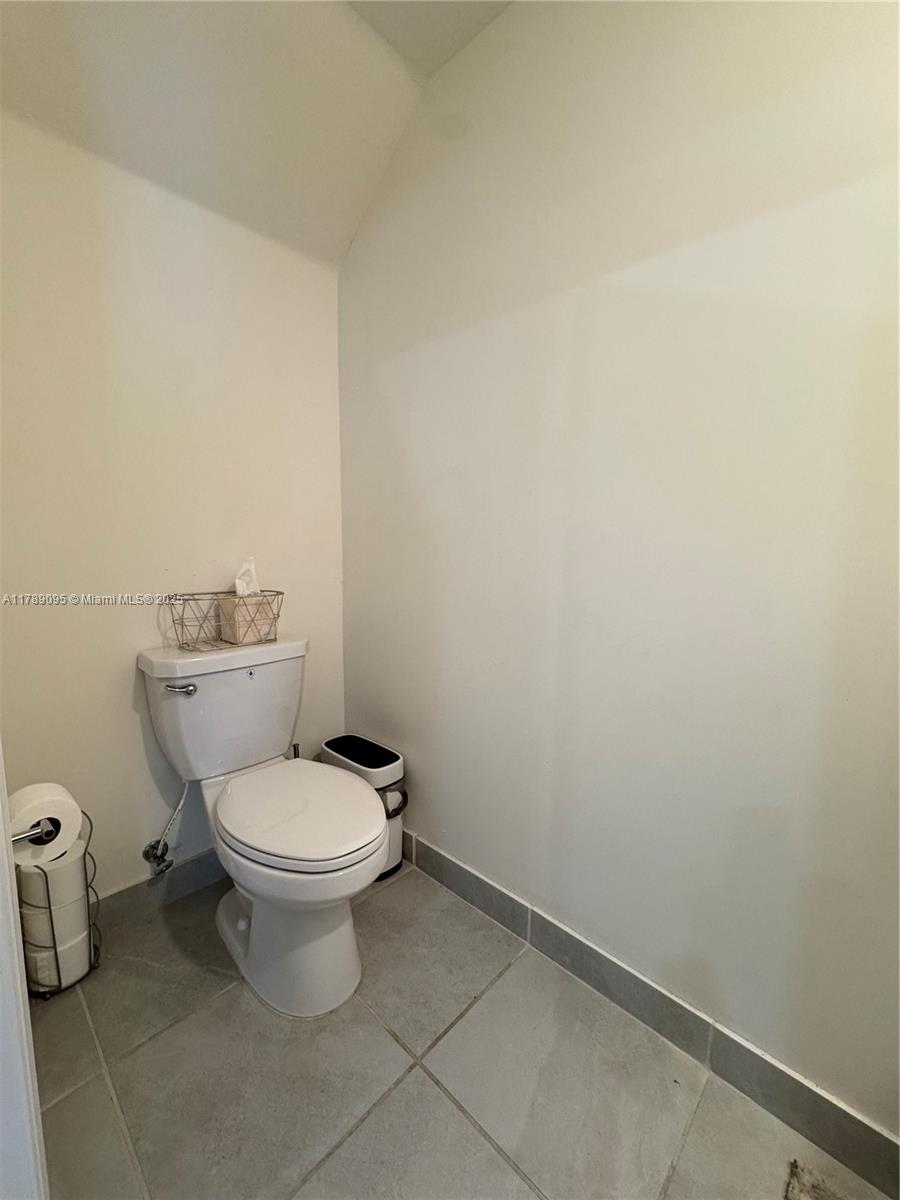 11449 W 34th Ln, Hialeah, Florida image 12