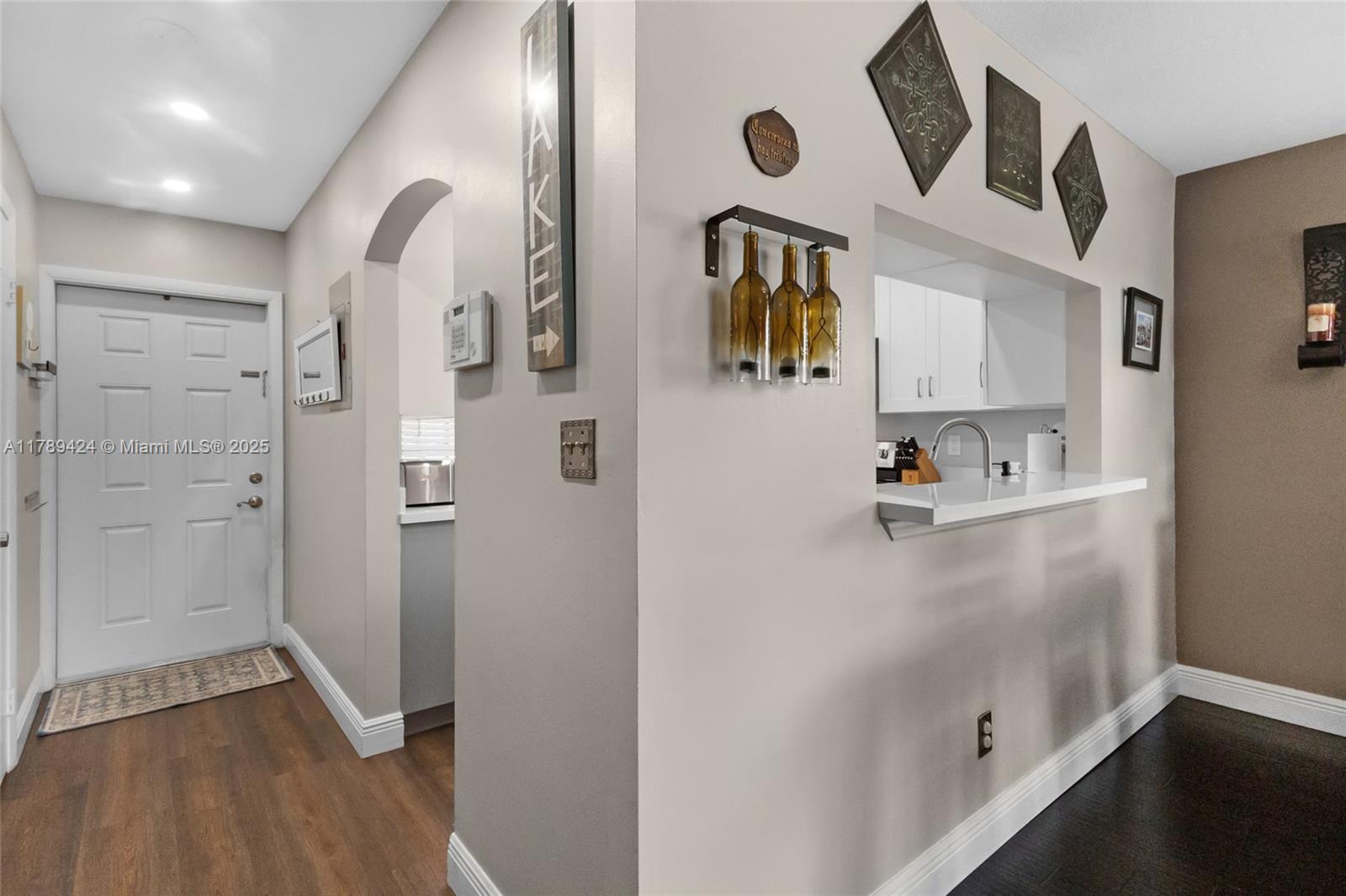 1053 NW 107th Ave, Pembroke Pines, Florida image 5