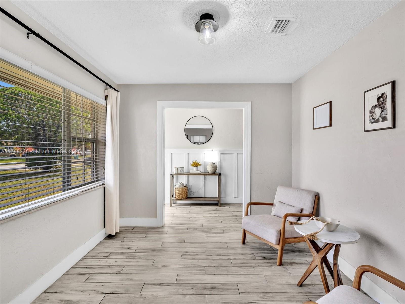 2020 NW 190th Ter, Miami Gardens, Florida image 4