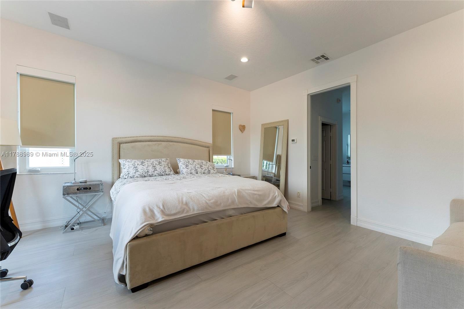 4021 E Lake Estates Dr, Davie, Florida image 15