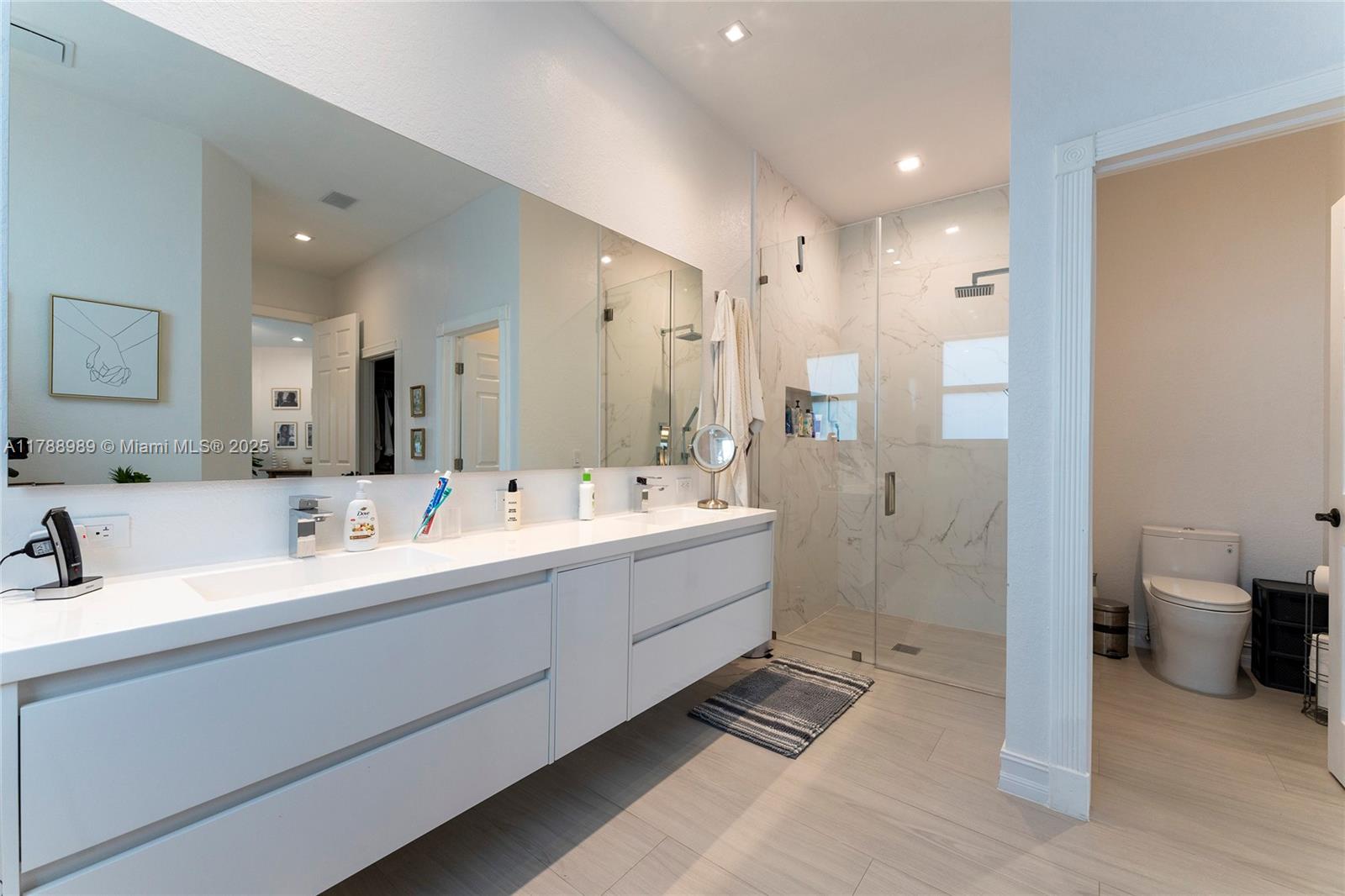 4021 E Lake Estates Dr, Davie, Florida image 18