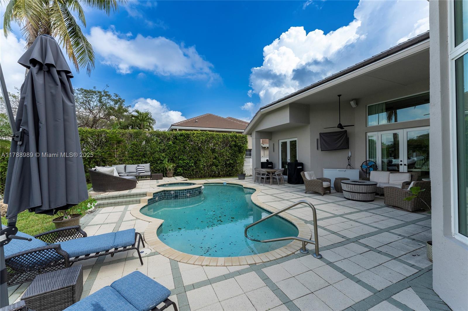 4021 E Lake Estates Dr, Davie, Florida image 30