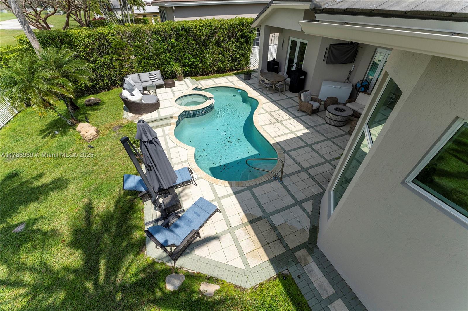 4021 E Lake Estates Dr, Davie, Florida image 39
