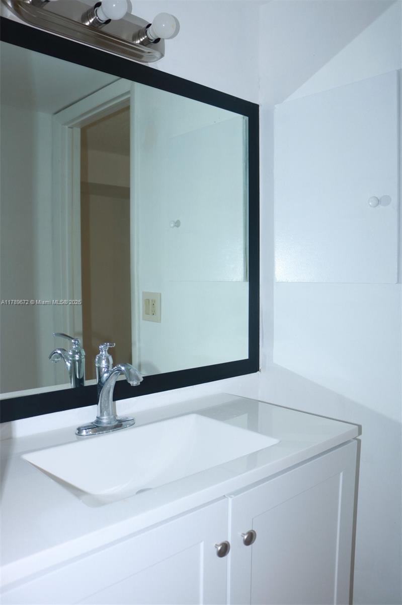 3490 Foxcroft Rd #B304, Miramar, Florida image 24