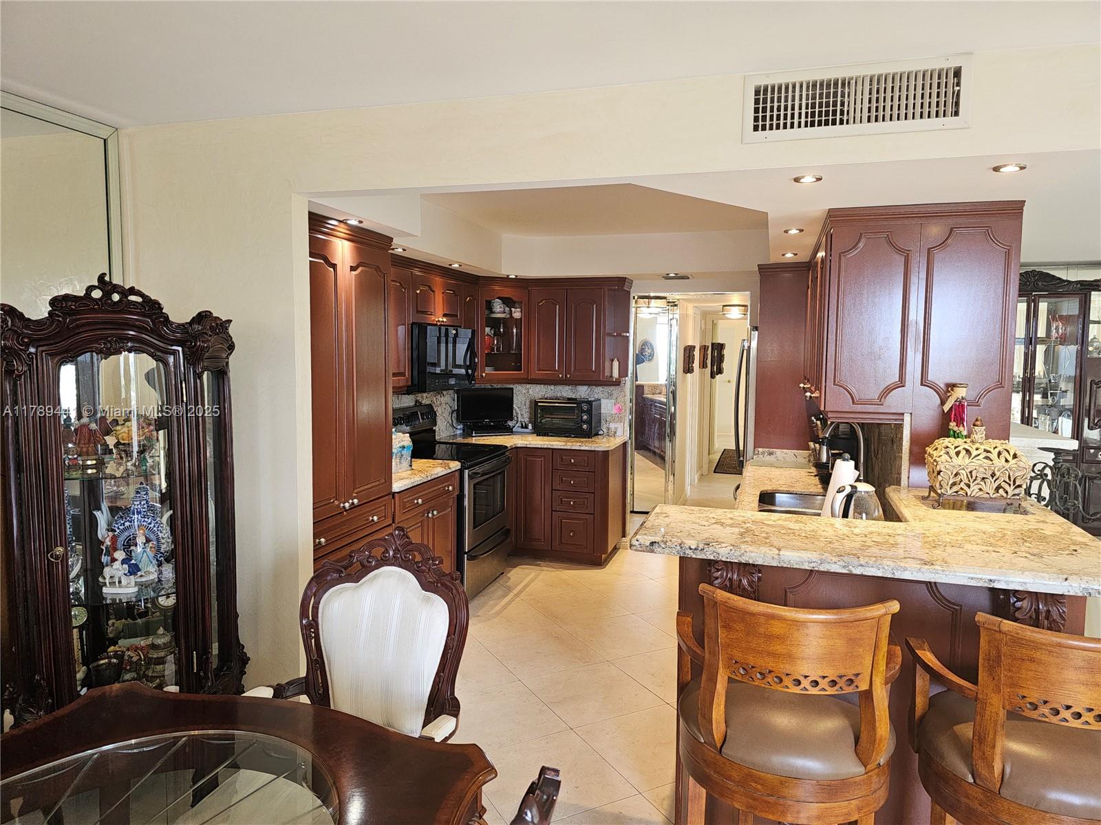 2049 S Ocean Dr #PH1, Hallandale Beach, Florida image 14