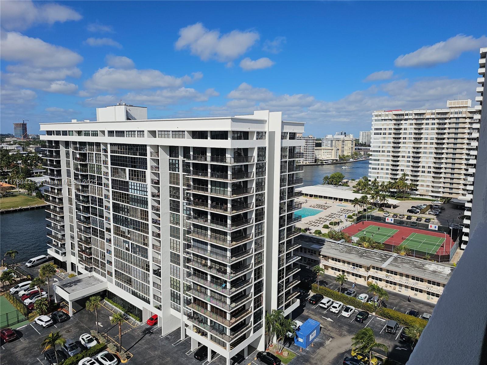 2049 S Ocean Dr #PH1, Hallandale Beach, Florida image 2