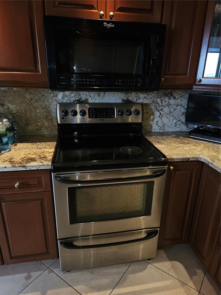 2049 S Ocean Dr #PH1, Hallandale Beach, Florida image 21