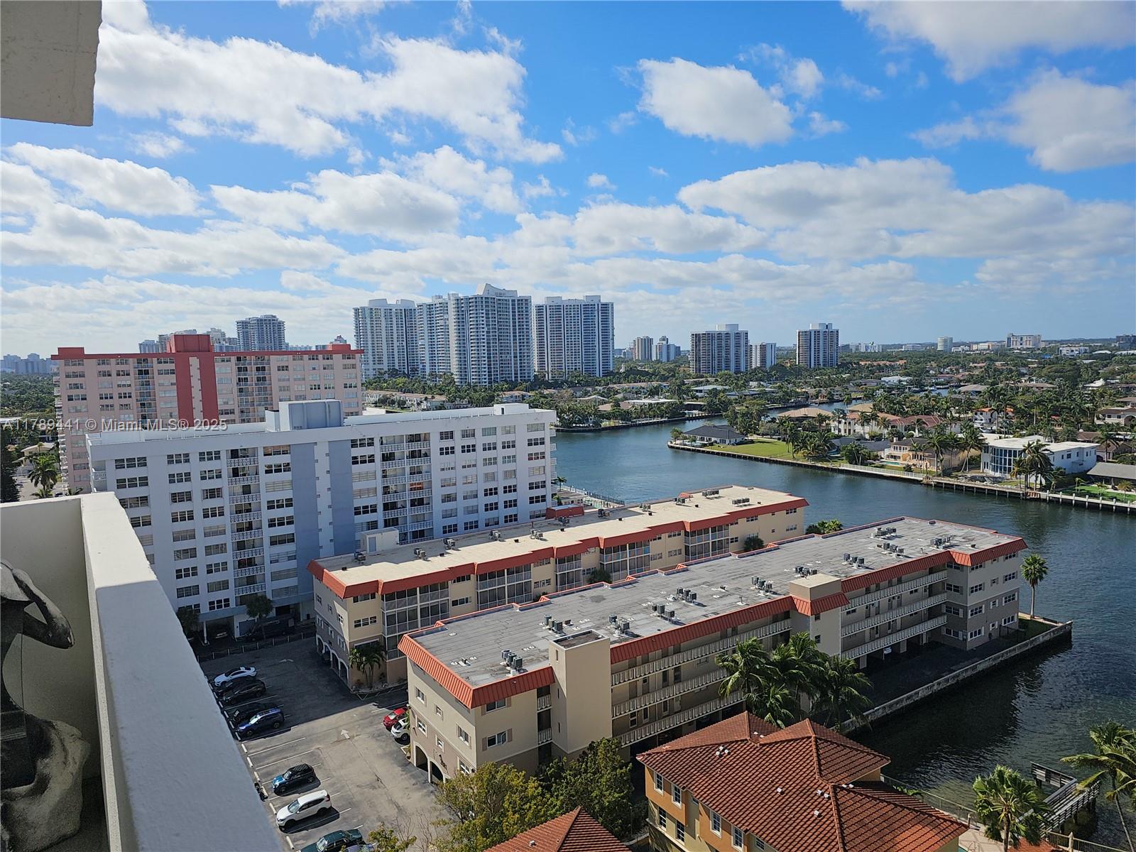 2049 S Ocean Dr #PH1, Hallandale Beach, Florida image 4