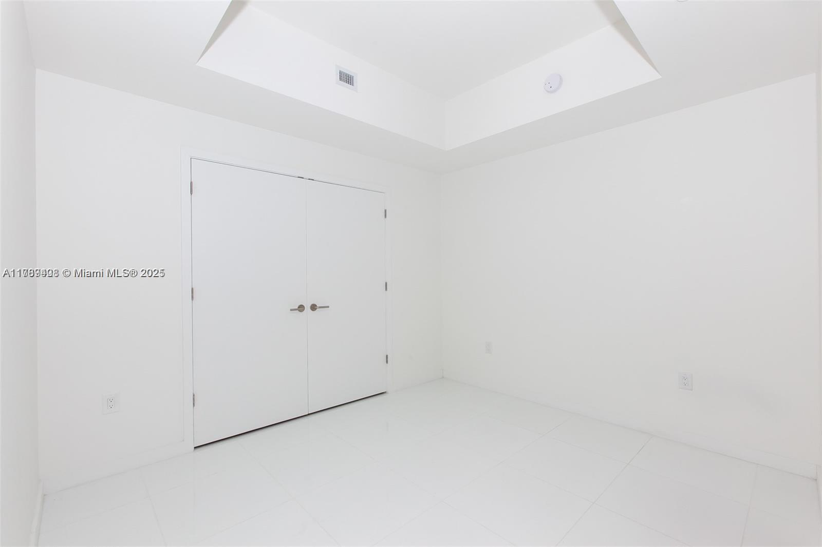 851 NE 1st Ave #4407, Miami FL 33132