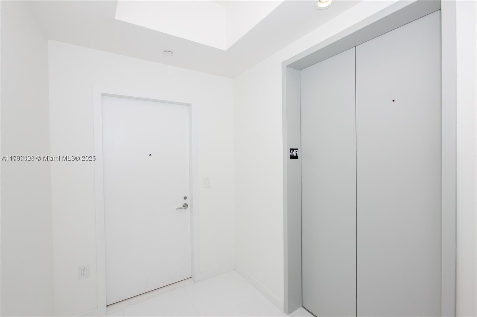 851 NE 1st Ave #4407, Miami FL 33132