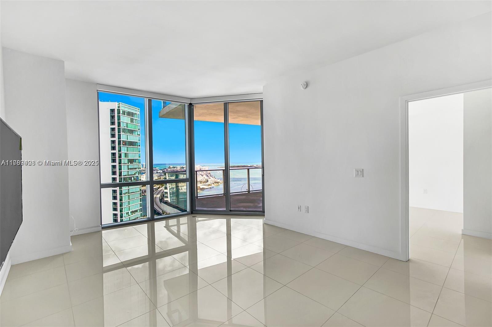 851 NE 1st Ave #4407, Miami FL 33132