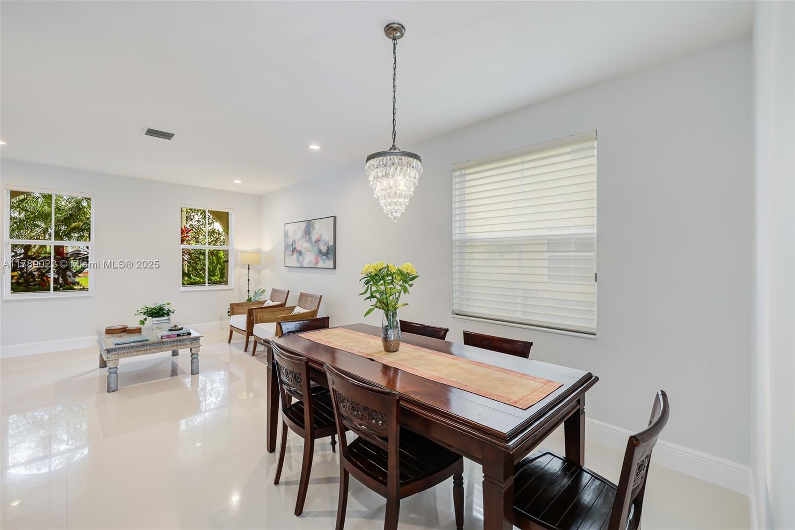 1092 Lavender Cir, Weston, Florida image 12