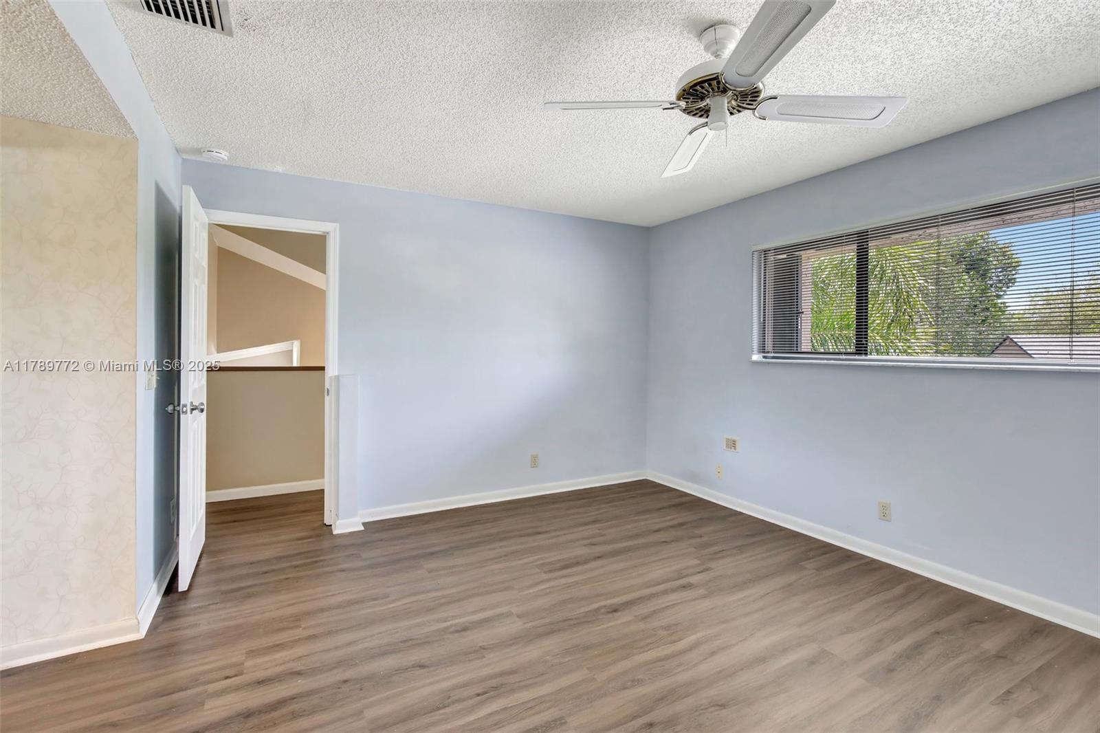 129 Chelsea Ln, Plantation, Florida image 30