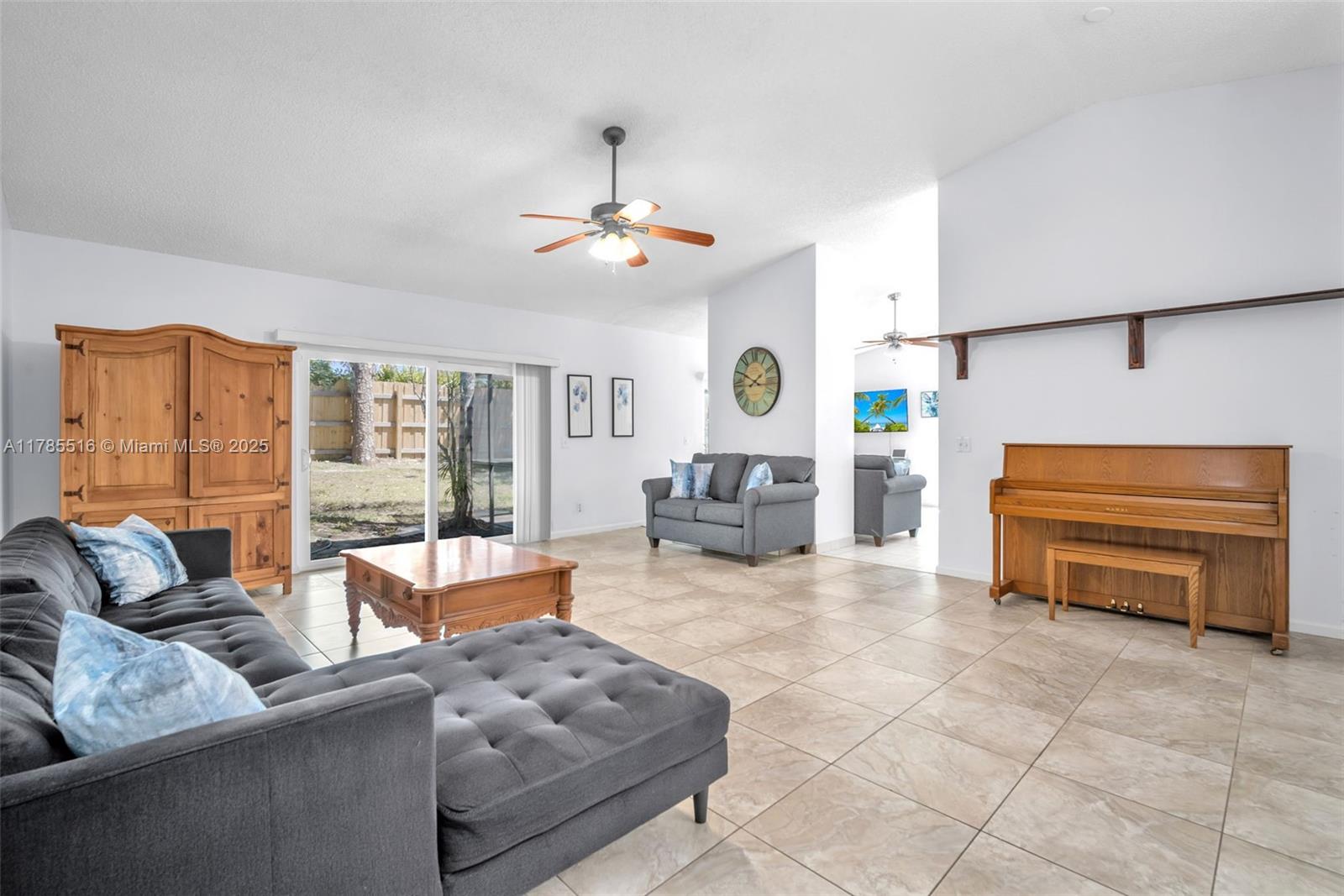 230 S Parkwood Dr S, Royal Palm Beach, Florida image 13
