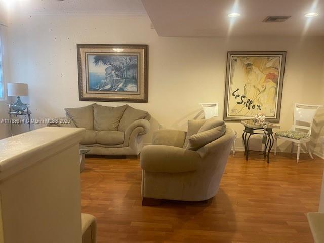 2861 NE 185th St #302, Aventura, Florida image 6