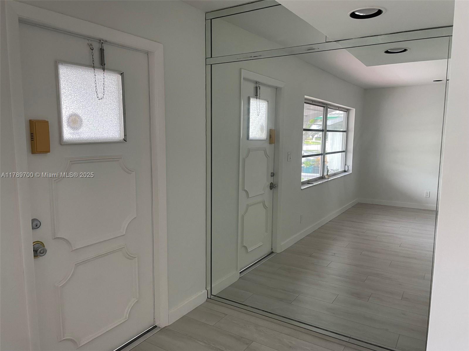 Residential, Plantation, Florida image 11