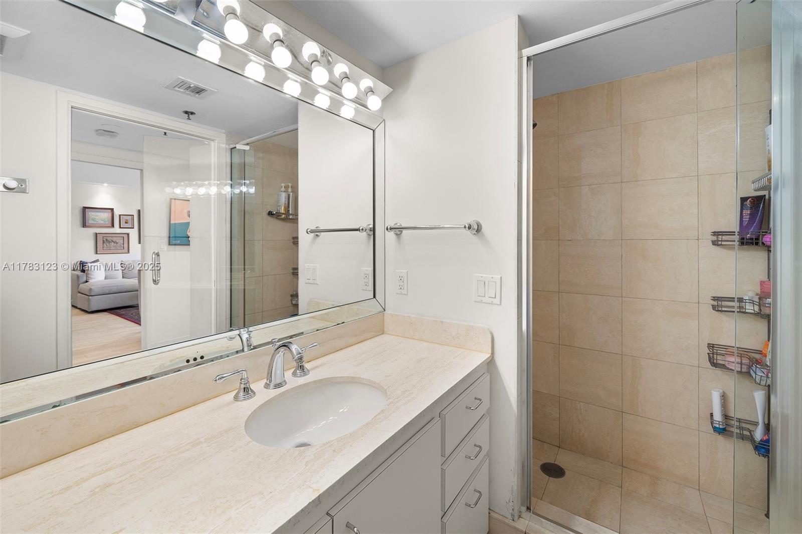 201 Crandon Blvd #333, Key Biscayne, Florida image 24