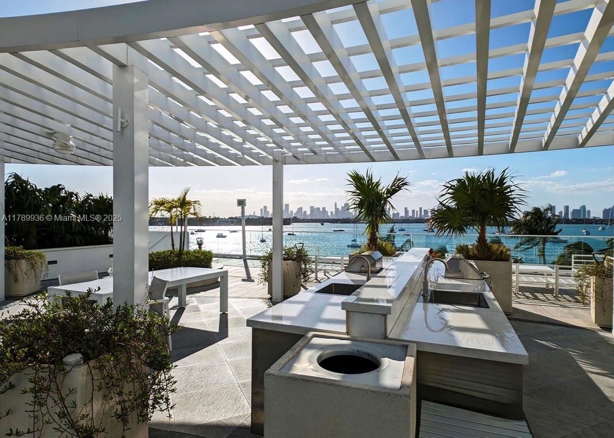 1330 West Ave #1614, Miami Beach FL 33139