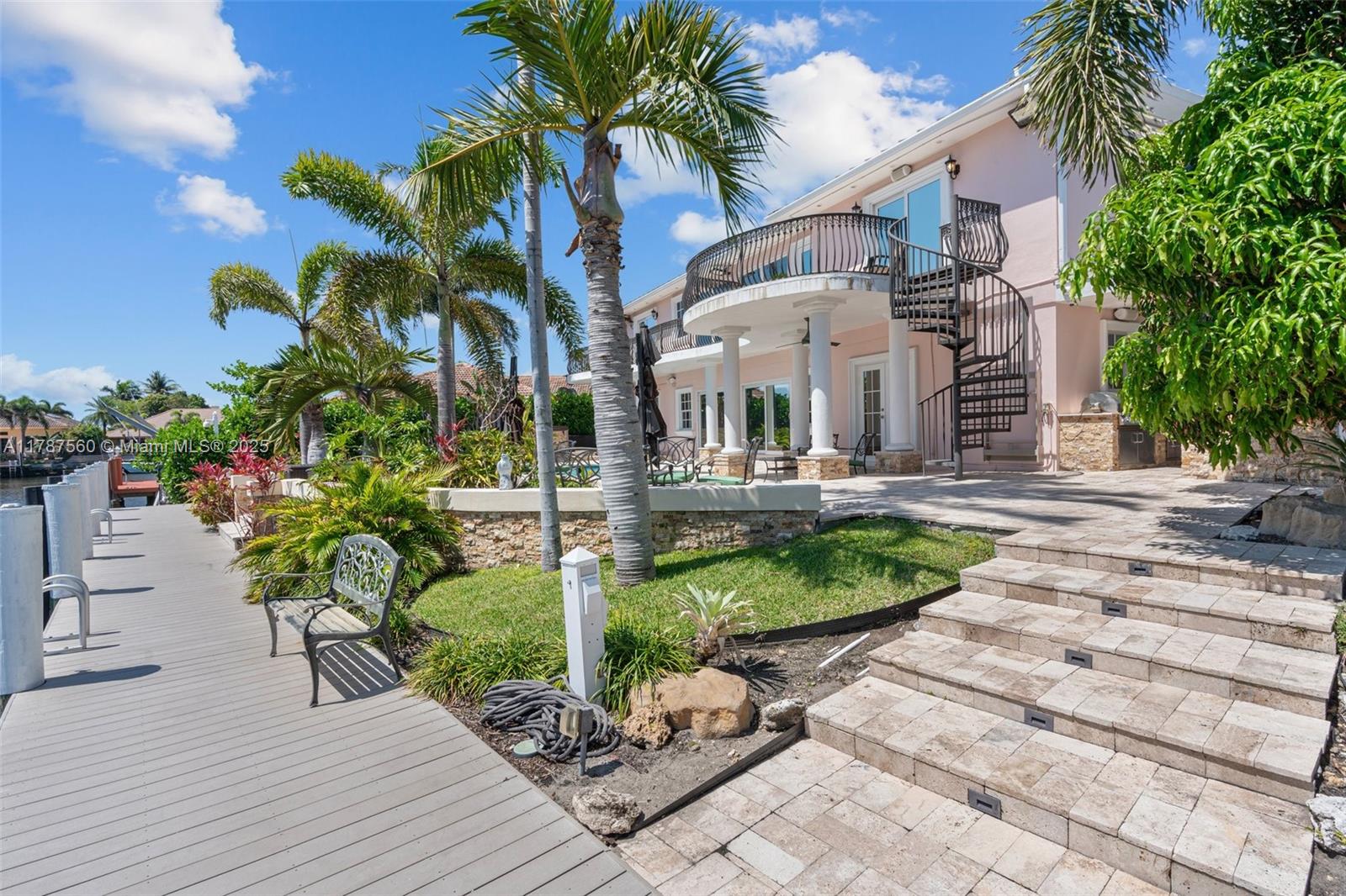1146 SE 14th Ter, Deerfield Beach, Florida image 5