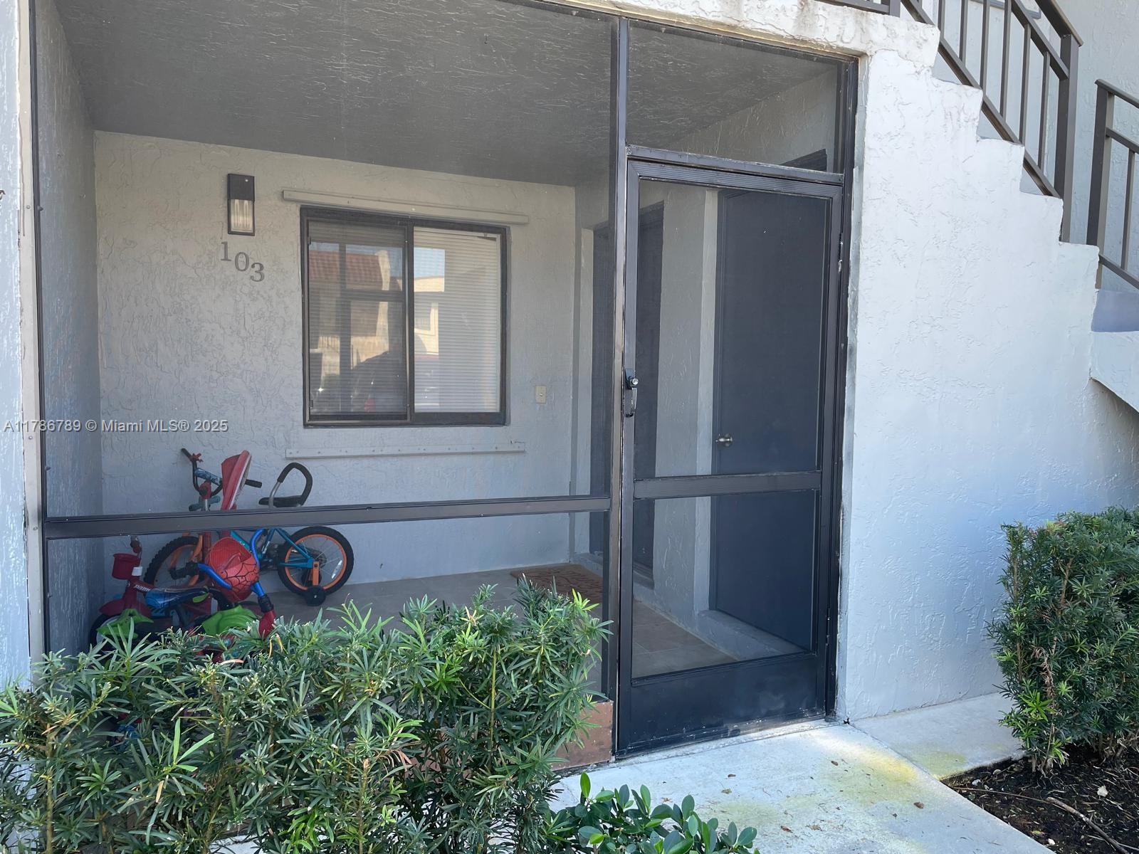 16501 Blatt Blvd #103, Weston, Florida image 4