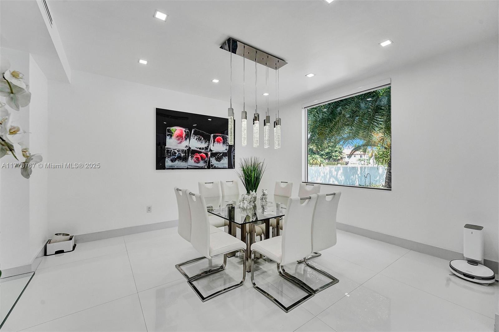 7870 NW 160th Ter, Miami Lakes, Florida image 23