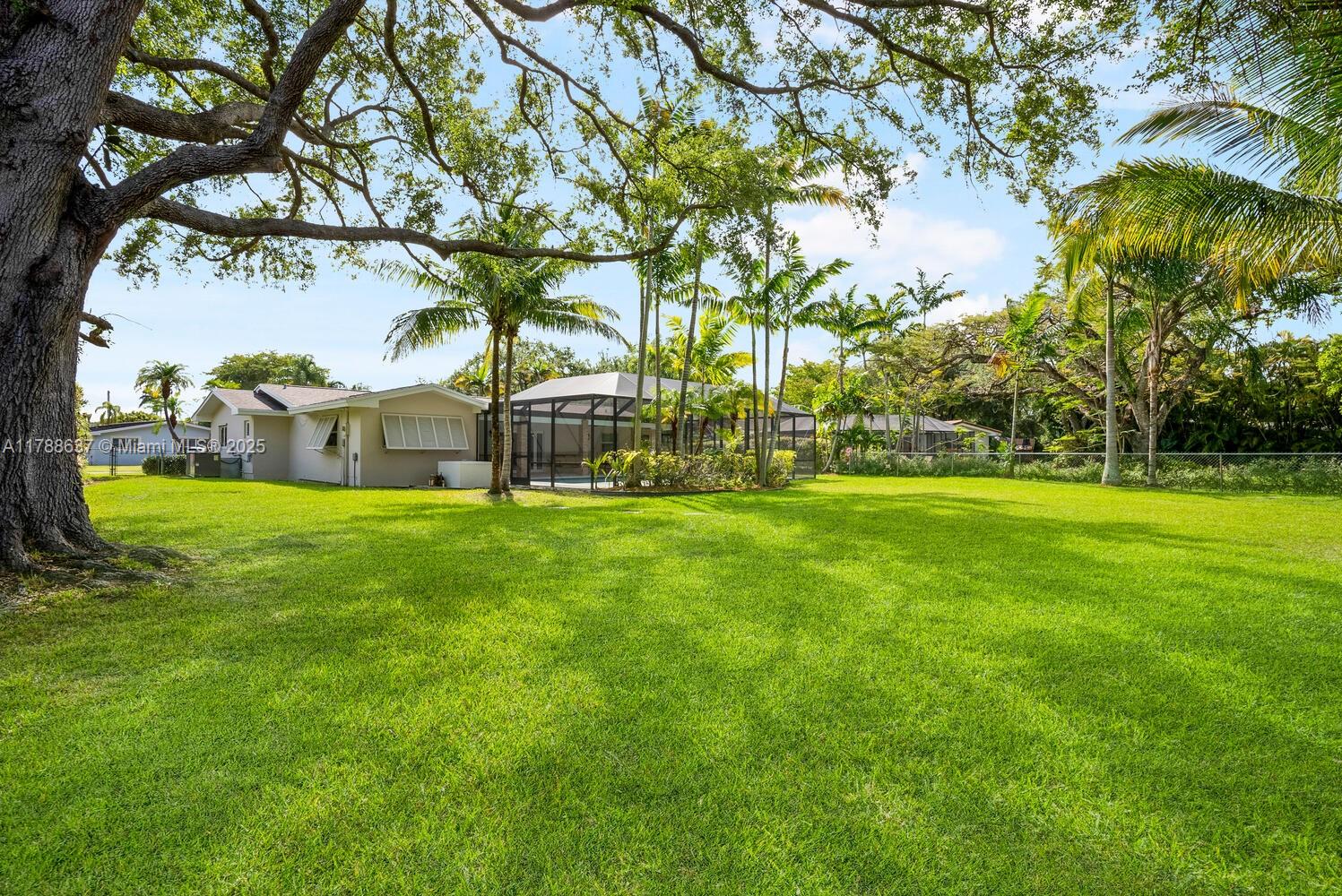 7970 SW 141st Ter, Palmetto Bay, Florida image 25