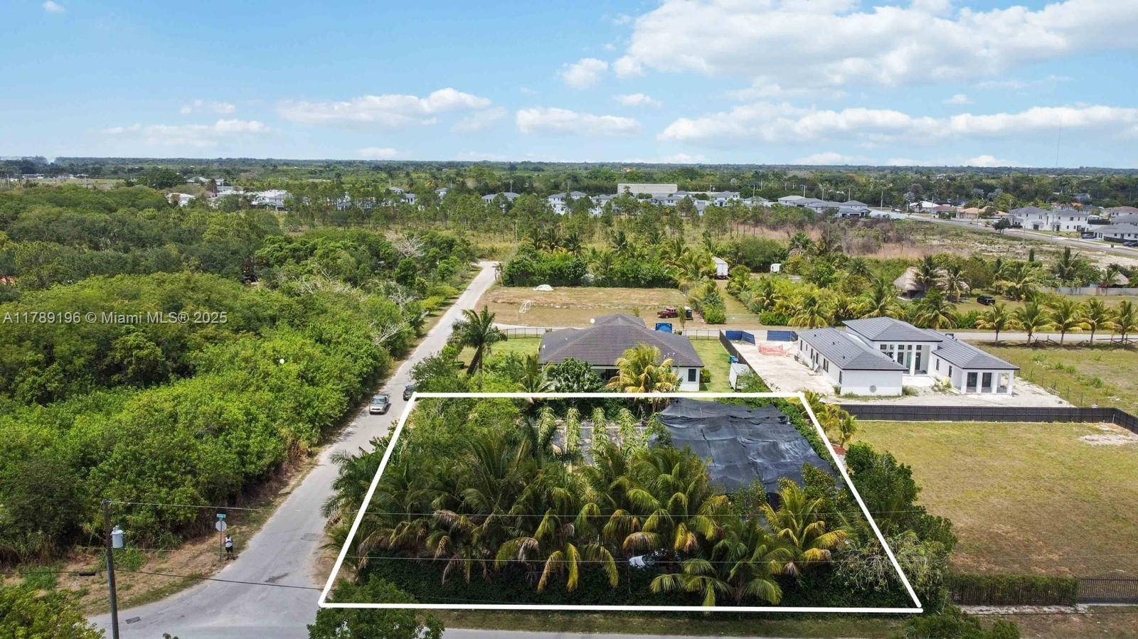 19785 SW 326th St, Homestead, Florida image 1