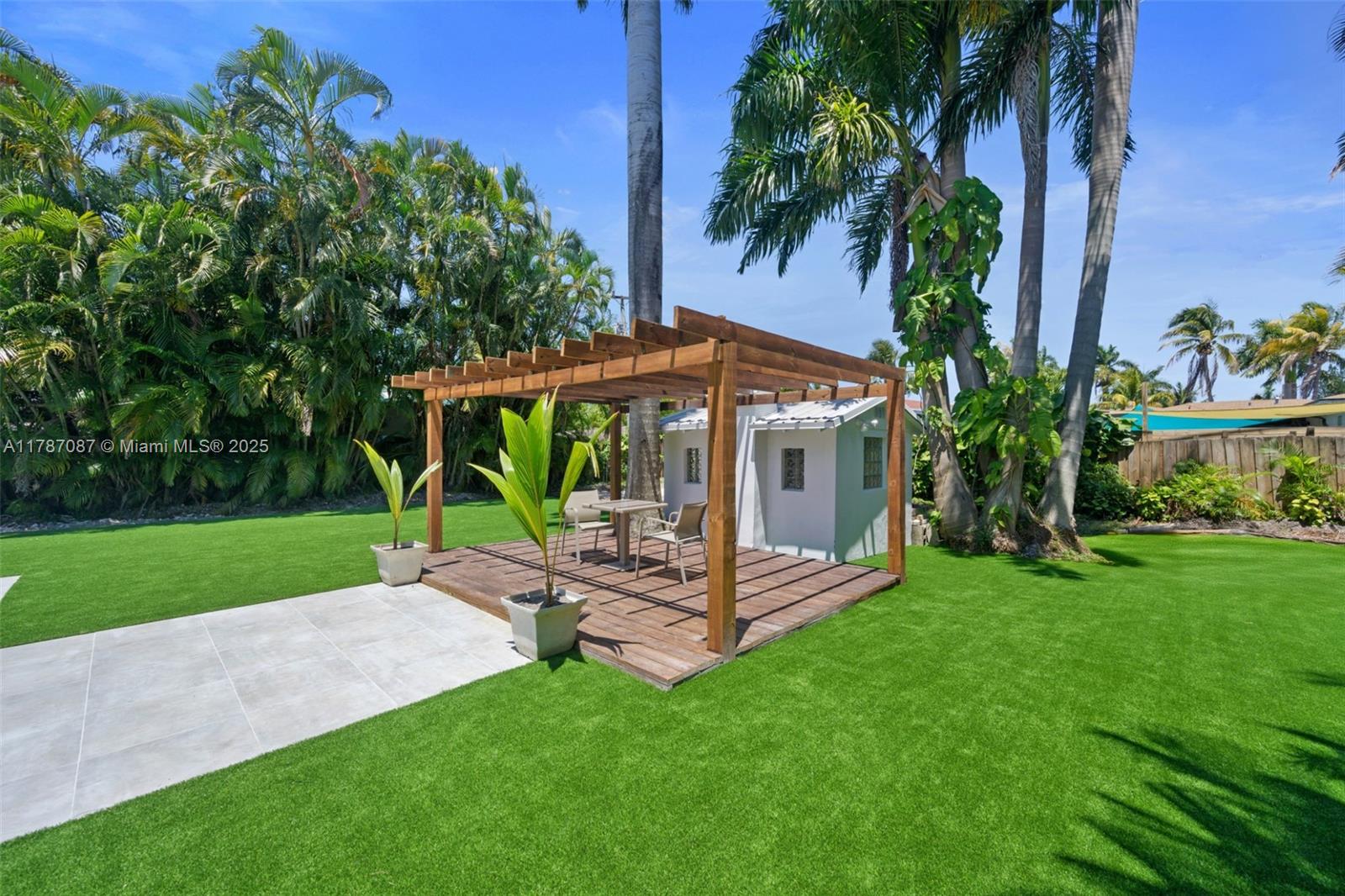 Listing Photo 21