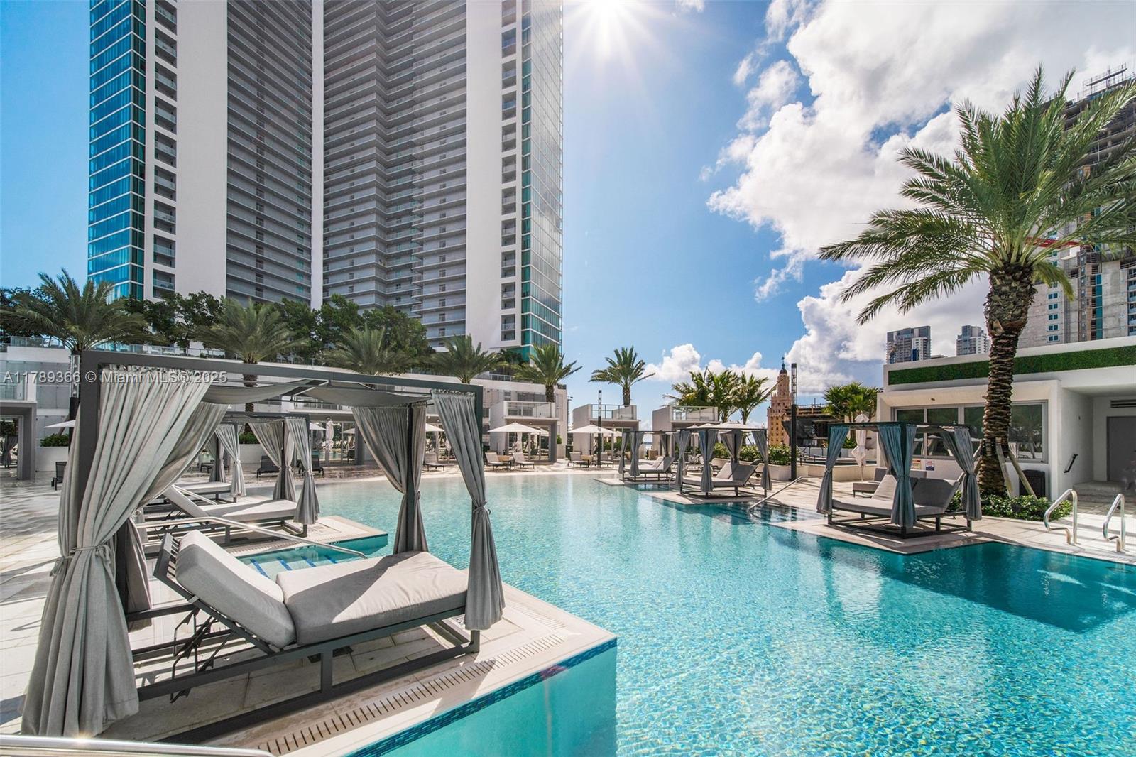 851 NE 1st Ave #2601, Miami FL 33132