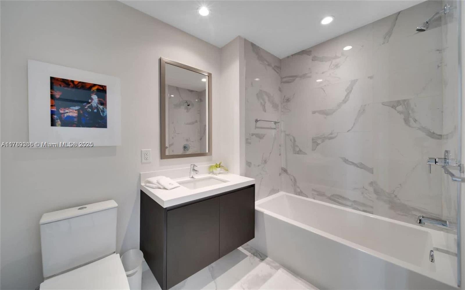 851 NE 1st Ave #2601, Miami FL 33132